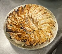 カップルで行っても大丈夫！名古屋でガールズバー＆ガールズ居酒屋をお探しならOzone Ra〜men Dining Jam Jam