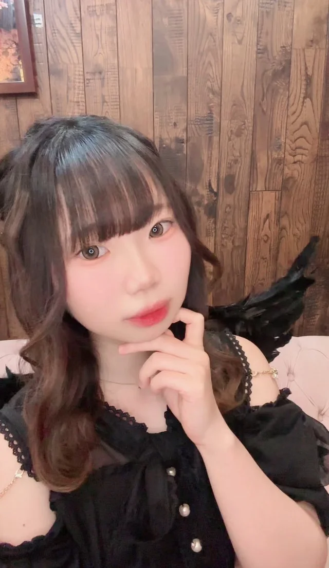 ましろさんの画像2枚目