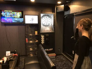 ダーツやゲームカラオケし放題！