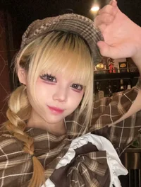 派手髪の新人さんほしい😏💕