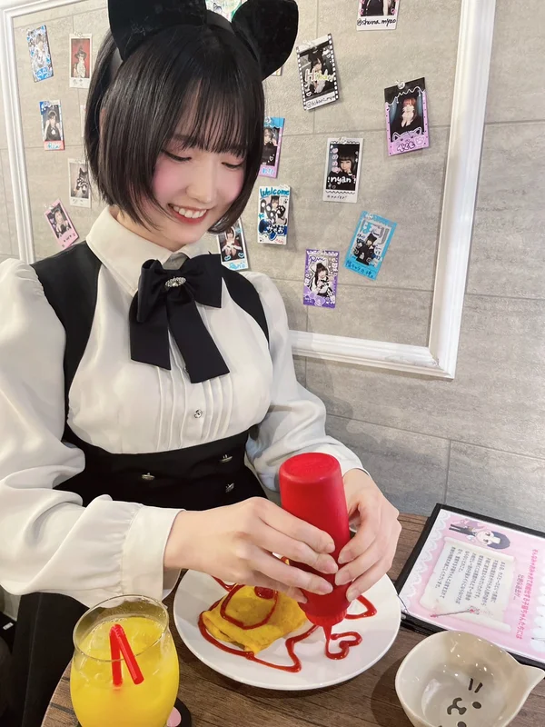 清楚な子猫ちゃんのcafe&barみゃおみゃお
