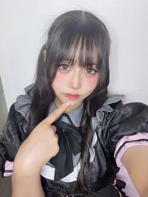 あず