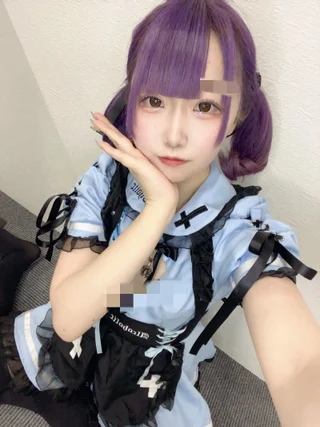 きょむ