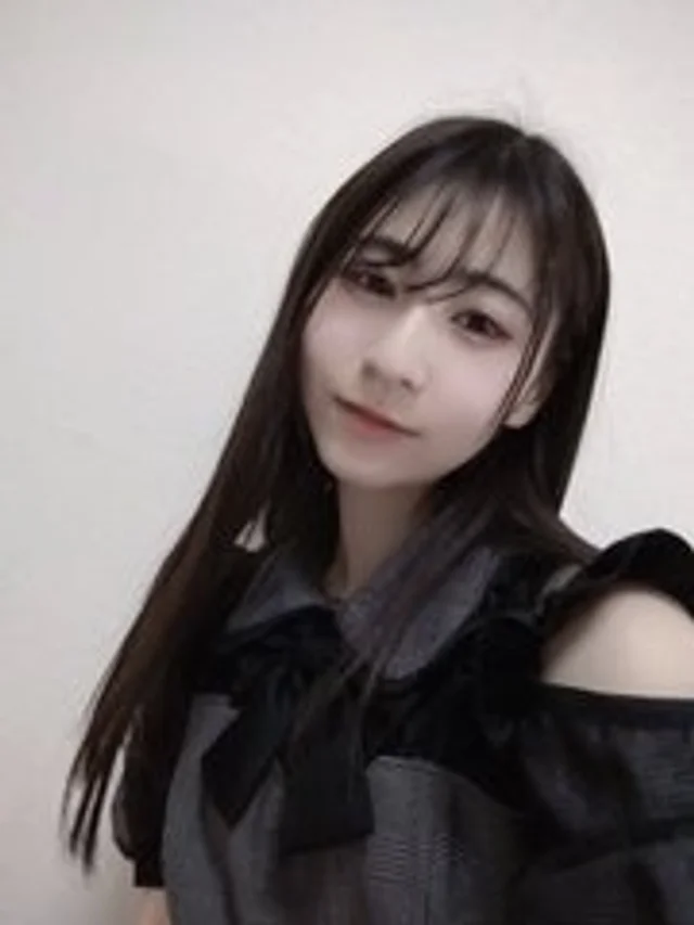 あみなさんの画像2枚目