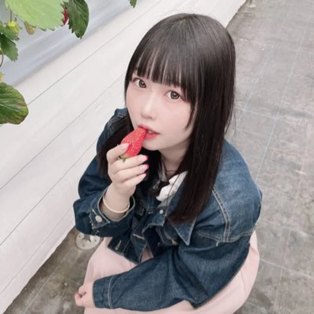 ひなみさんの画像1枚目