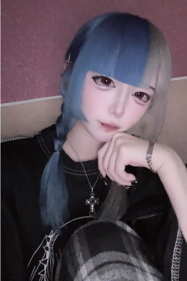 あうるさんの画像1枚目