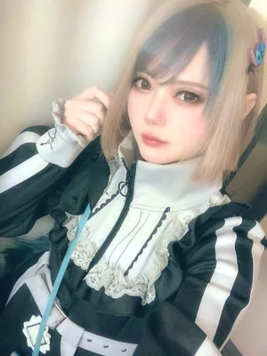 制服貸出してます！