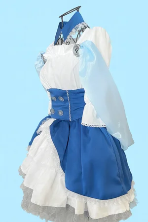 オリジナル衣装でお給仕！