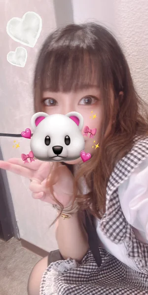 メイド服を100種類以上完備！