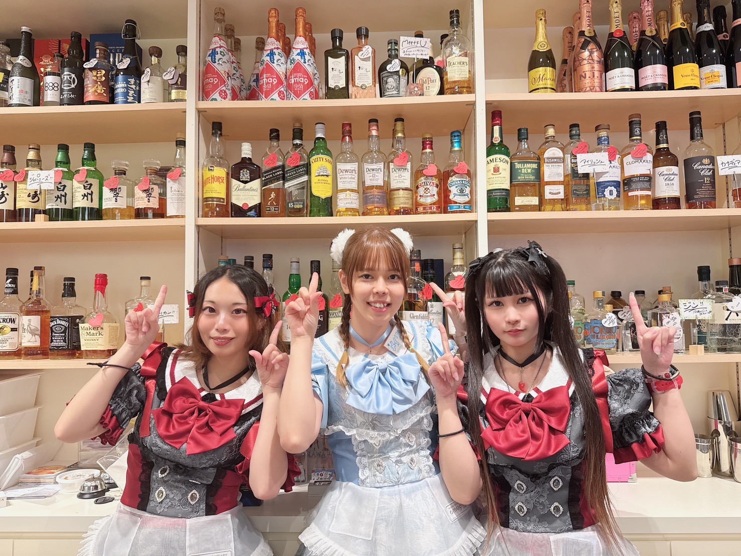 OKINAWA RESORT CAFE ＆ BAR ama9 - 沖縄のコンカフェ | カフェるん