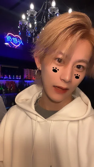희재 HeeJae ヒジェさんの写真