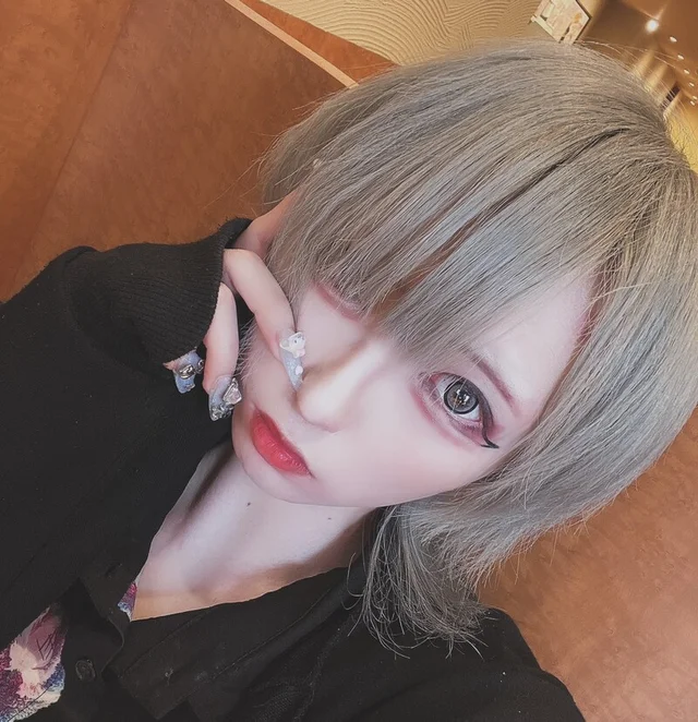 しのさんの画像2枚目