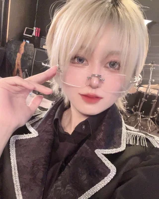葵さんの画像
