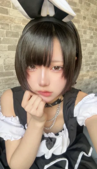 にの