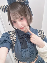 8/8