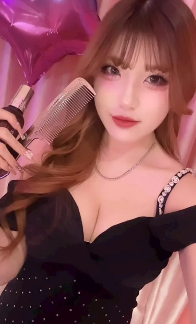 さなさんの画像1枚目