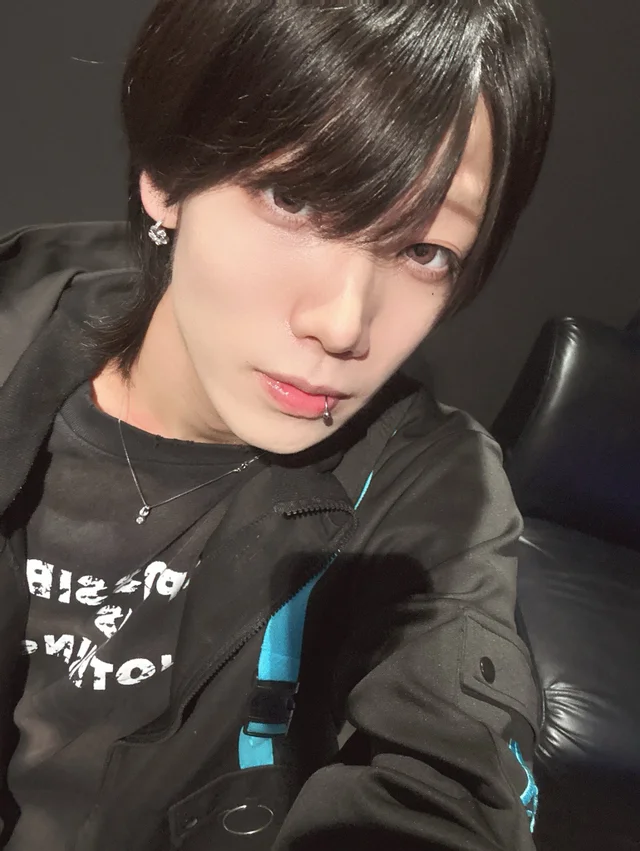 素論さんの画像1枚目