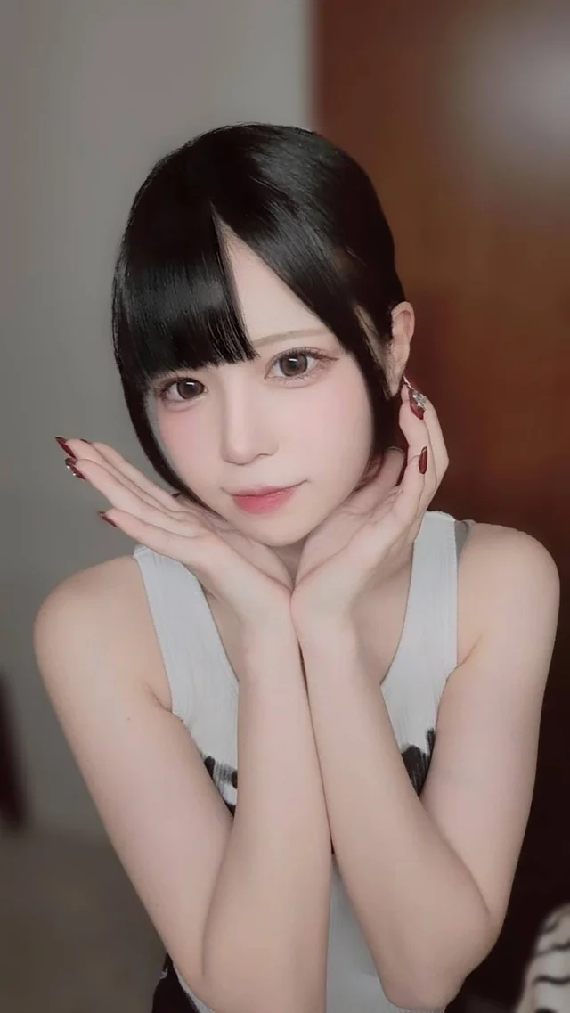 聖女 花町さんの画像3枚目