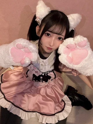 るり