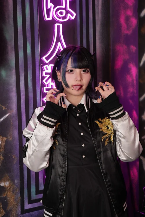 不良メイド喫茶・Bar黒月柏店