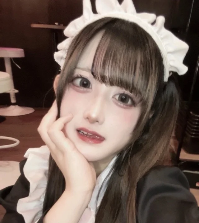 ひなのさんの画像