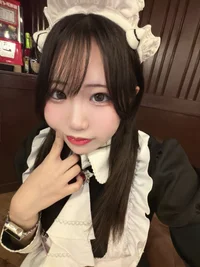 🕯️扉の向こうは、メイドたちのひみつ時間