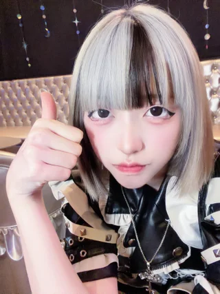 ろむ