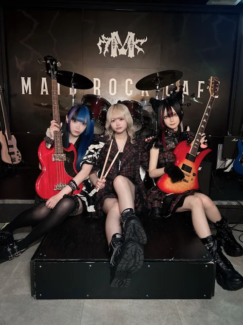 メイドロックカフェ名古屋