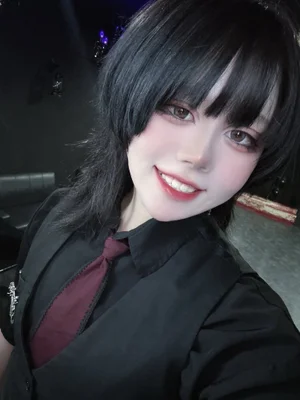 ぐる