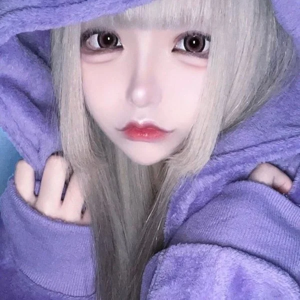 店舗で働く先輩からのコメント