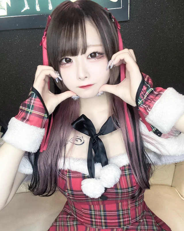 つゆさんの画像3枚目