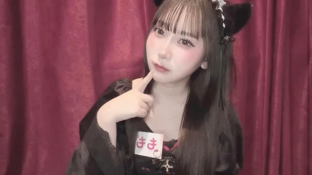 もも 《PEACH》見習いメイドさんの画像1枚目