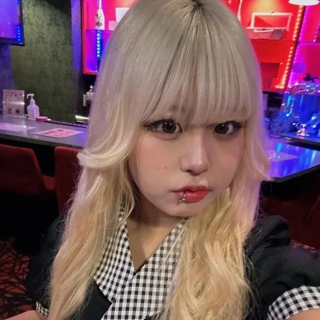 あいりさんの画像2枚目