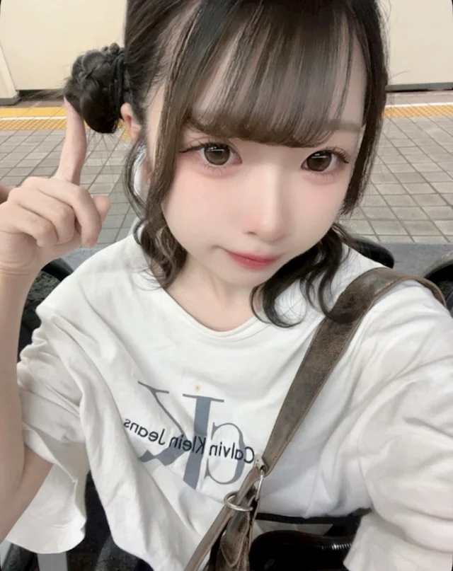 あづさんの画像3枚目