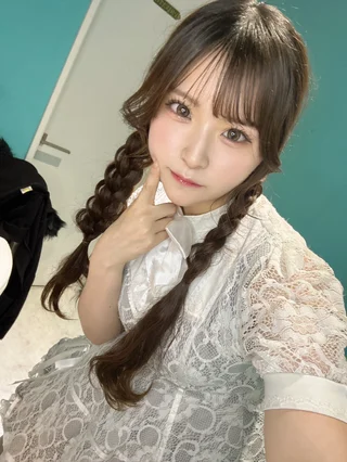 もも