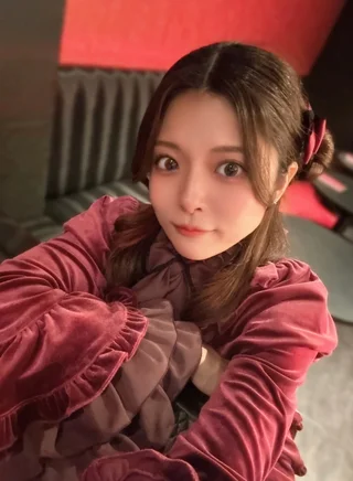 西園寺りさ
