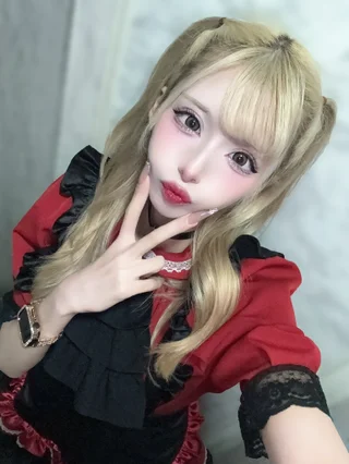 スア