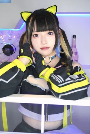 やね