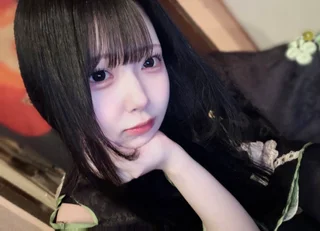 くろむ