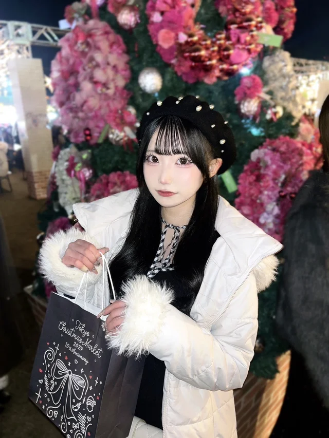 みい