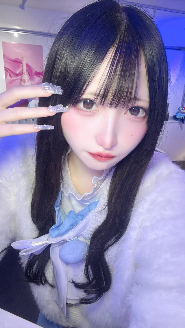 ころさんの画像3枚目