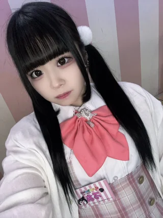 るあ