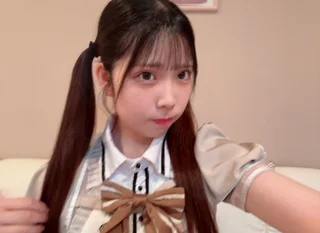 みい