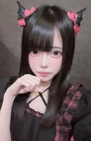 にこ