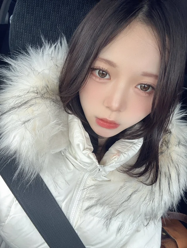 あゆさんの画像2枚目
