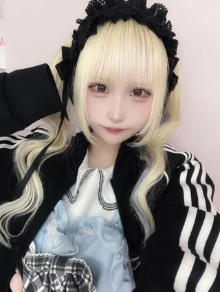 こん