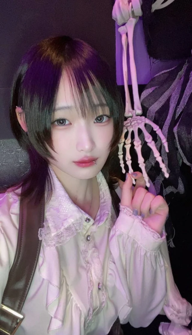 響さんの画像1枚目