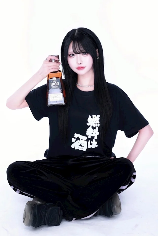魑魅さんの画像1枚目