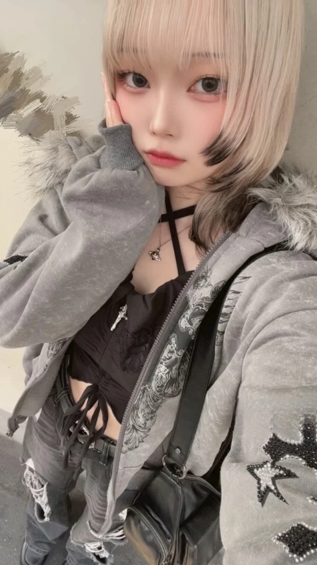 もこさんの画像3枚目