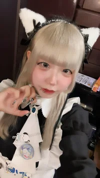 お盆のひととき、涼しい店内で🫧